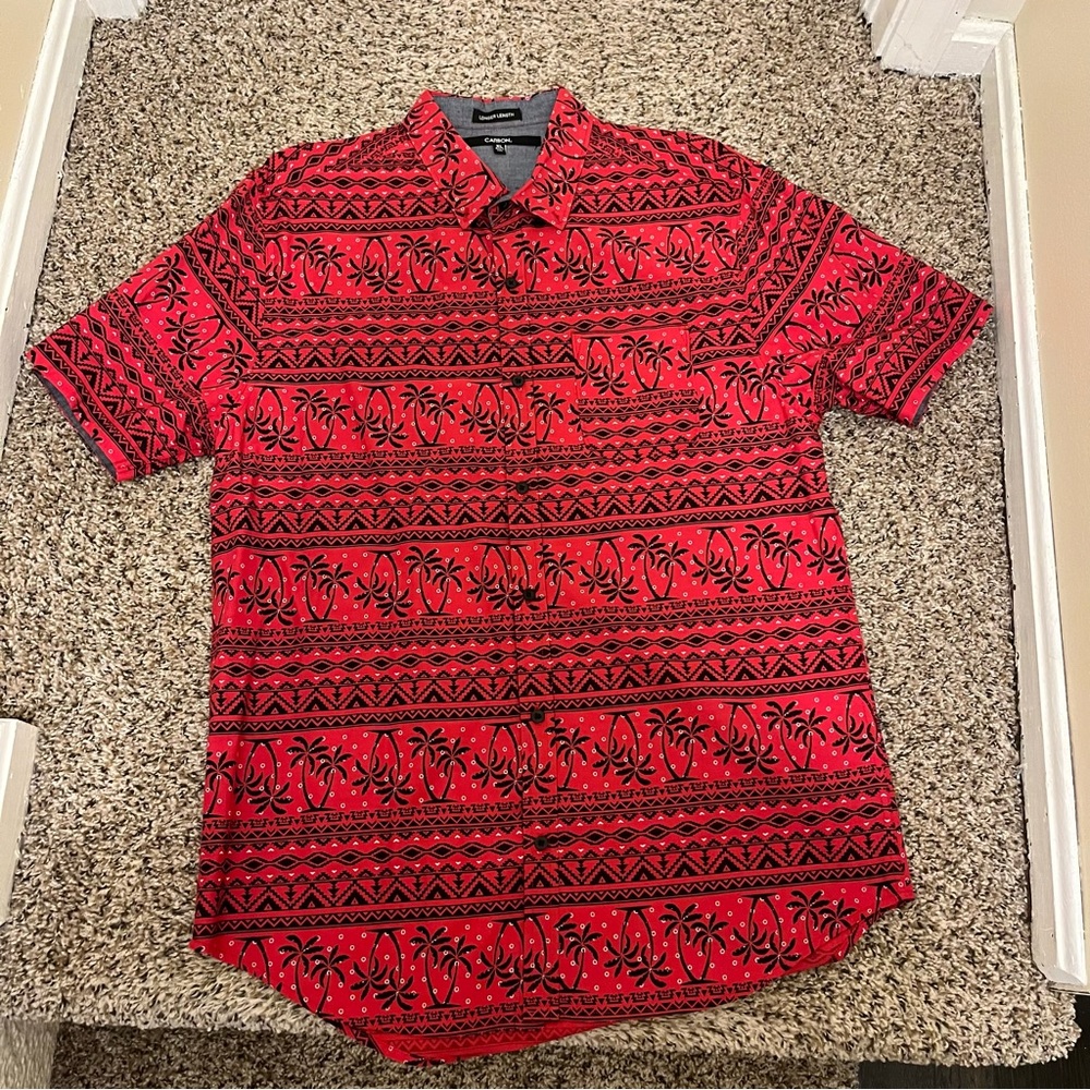 Carbon Men XL Shirt Button Down with Palm Trees Aztec Print Red Black Hawaiian